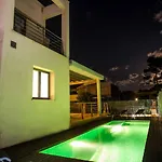 Villa Mediterraneo